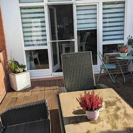 Nyaraló Haus Am Kanal. Lübeck