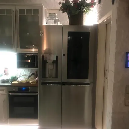 Haus Am Kanal. Lübeck